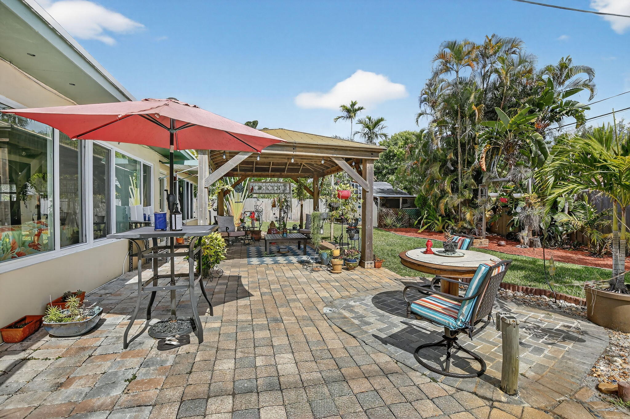 PLANTATION GARDENS 3RD SEC - Residential