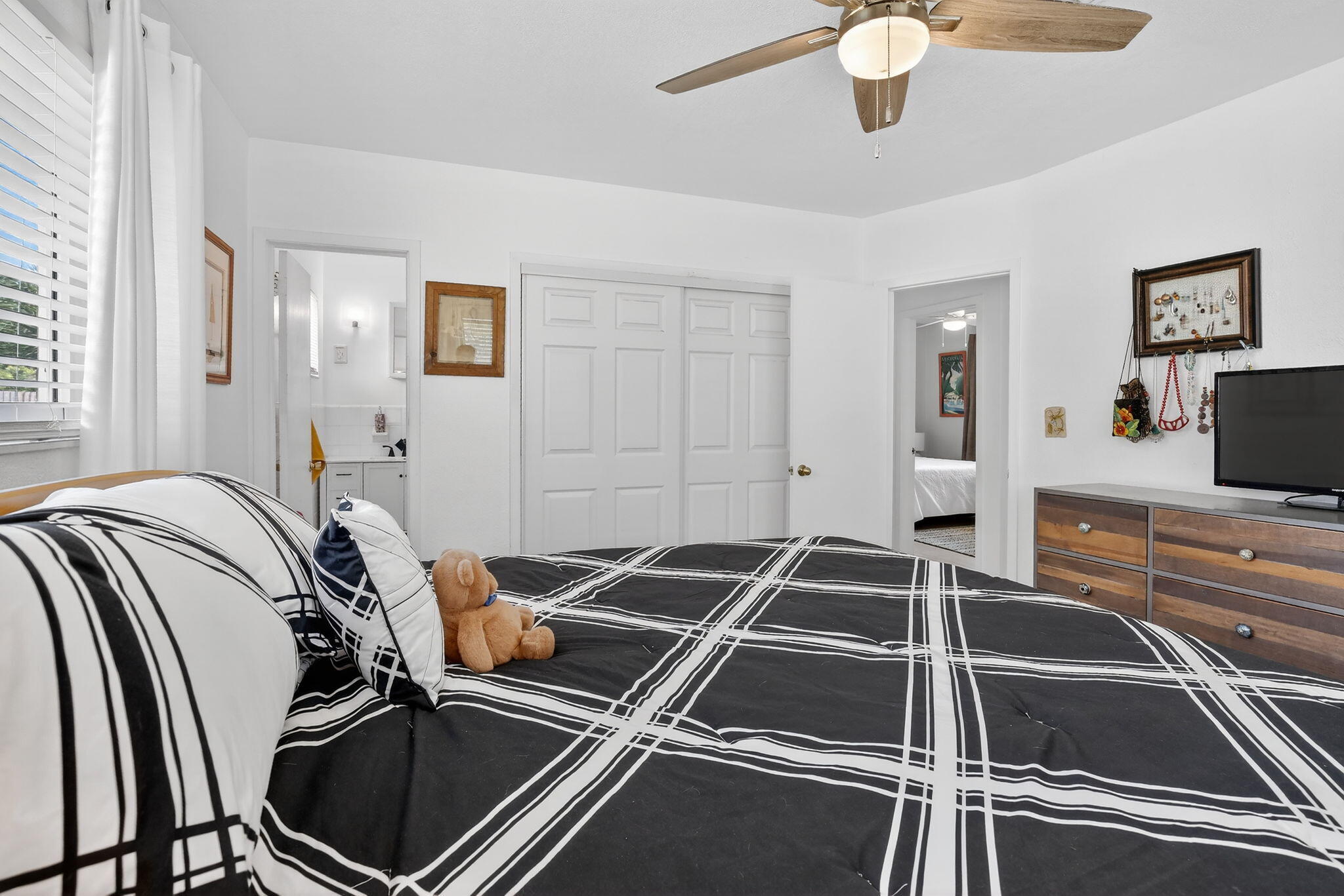 PLANTATION GARDENS 3RD SEC - Residential