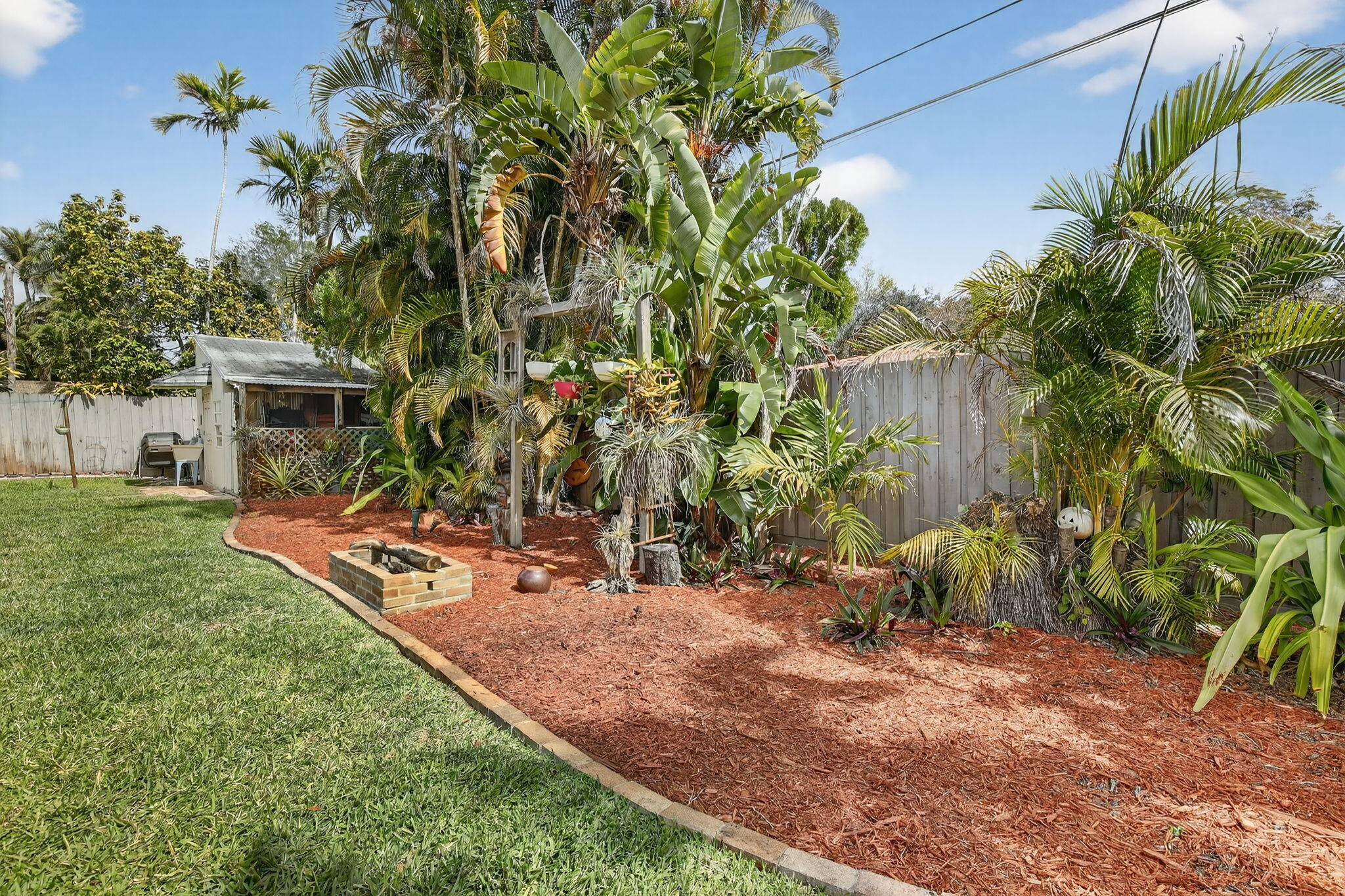 PLANTATION GARDENS 3RD SEC - Residential