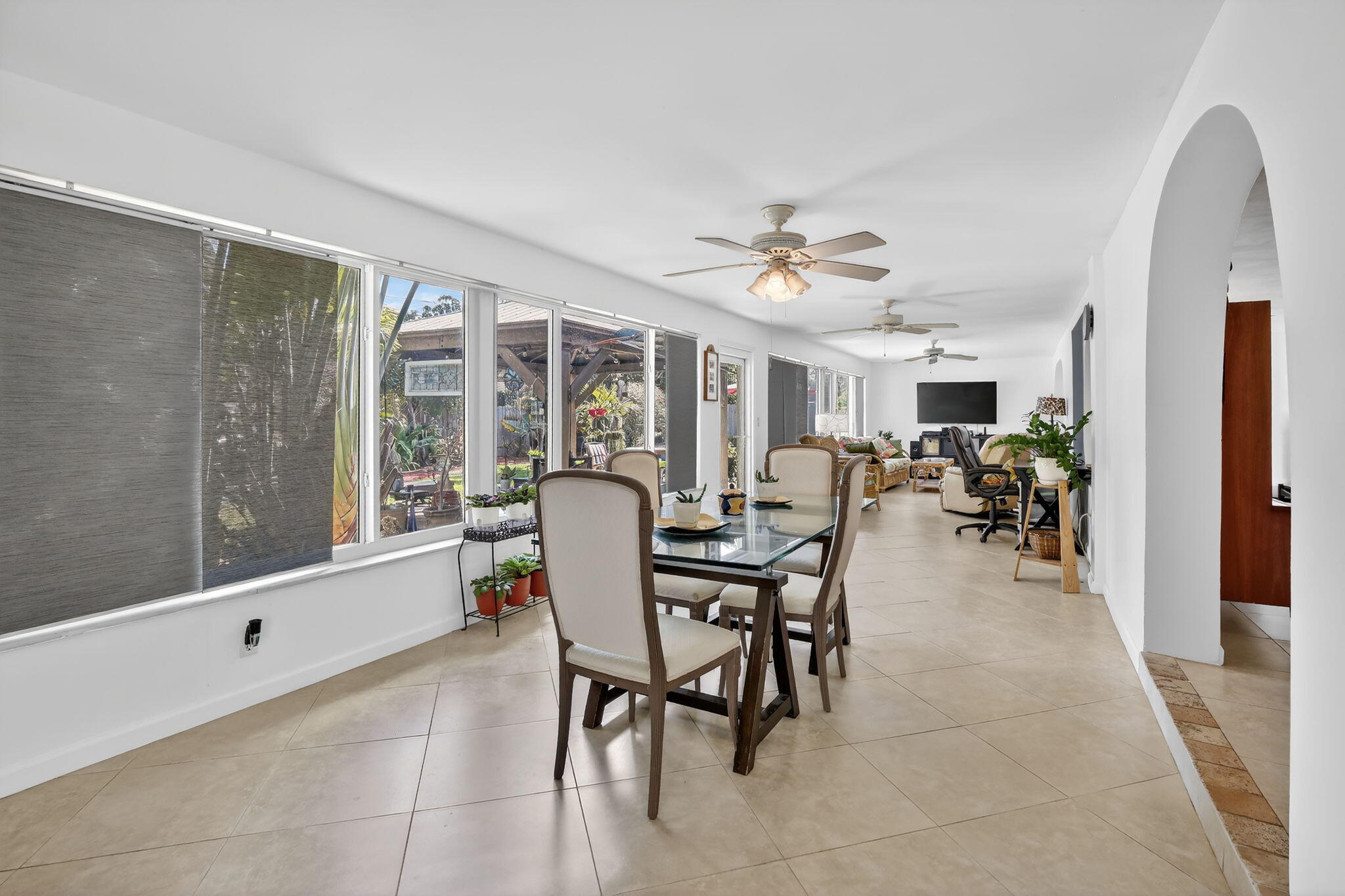 PLANTATION GARDENS 3RD SEC - Residential