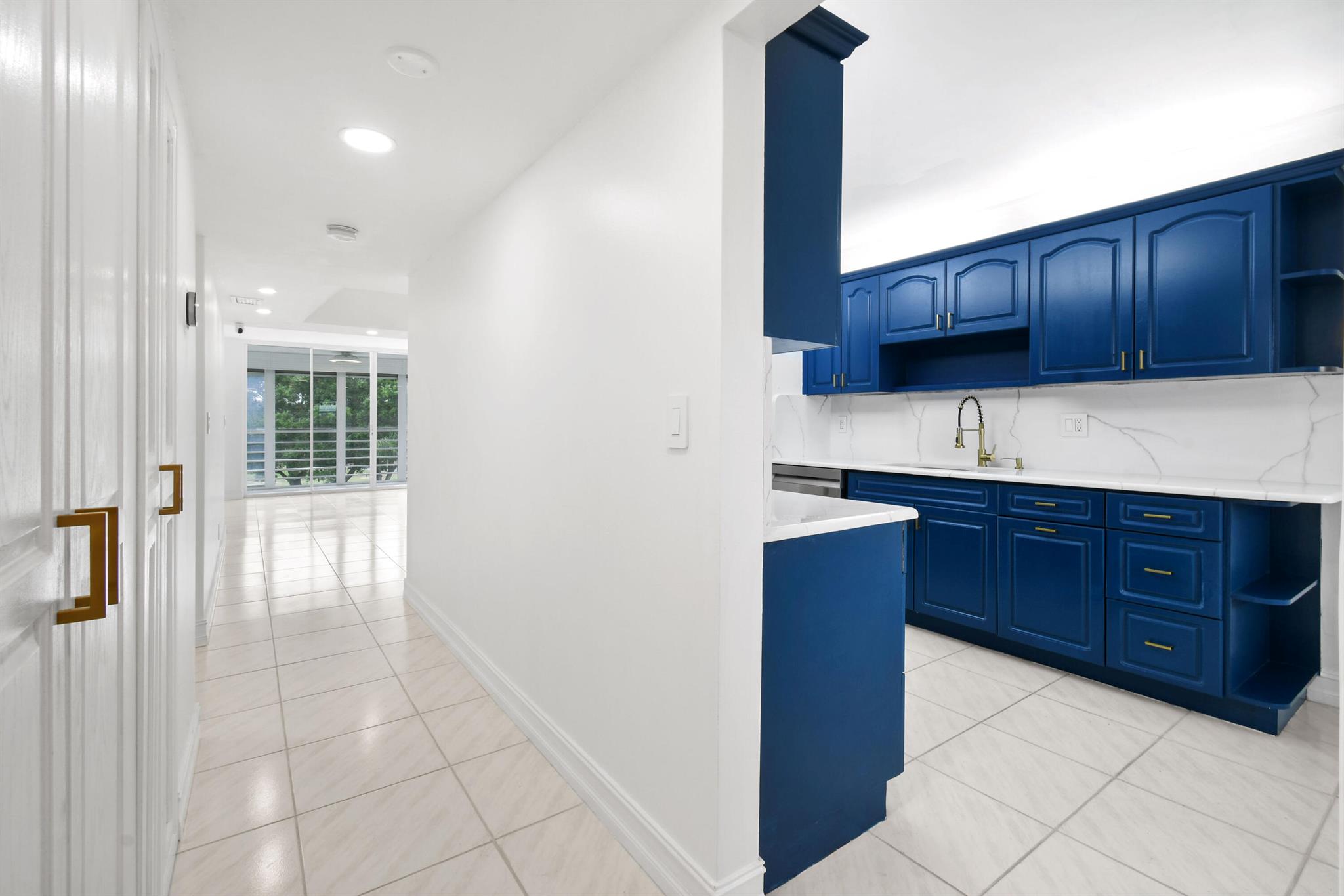 3286 Arcara Way 408