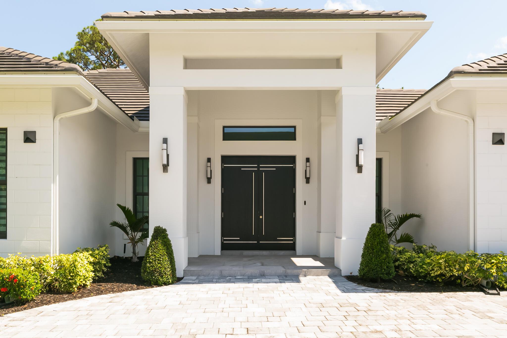 1410 SW Osprey Cove