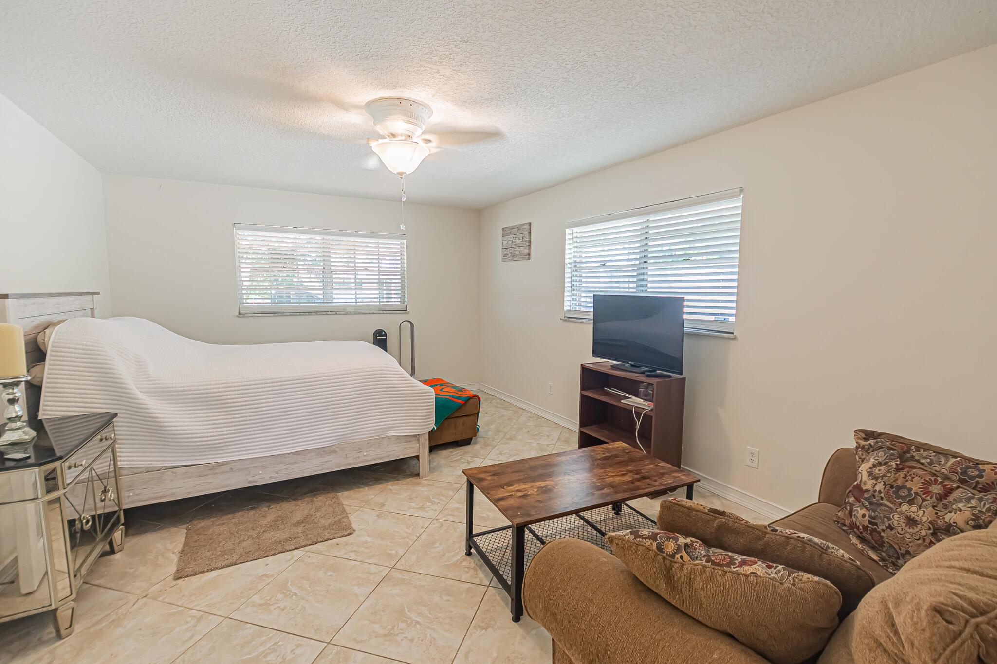 PORT ST LUCIE SECTION 6 - Residential