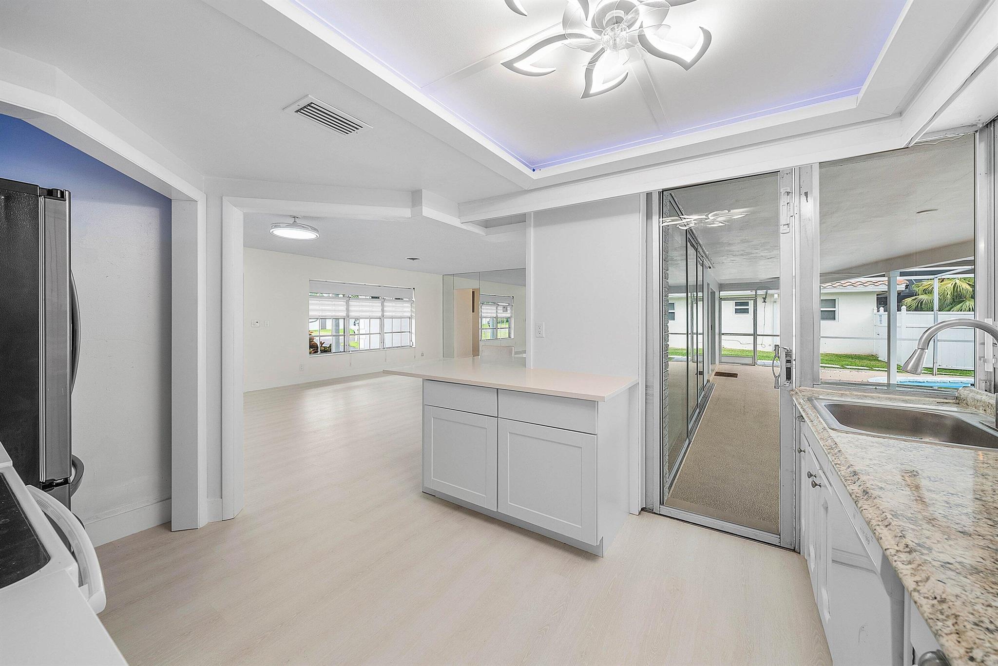 BOCA WOODS - Residential