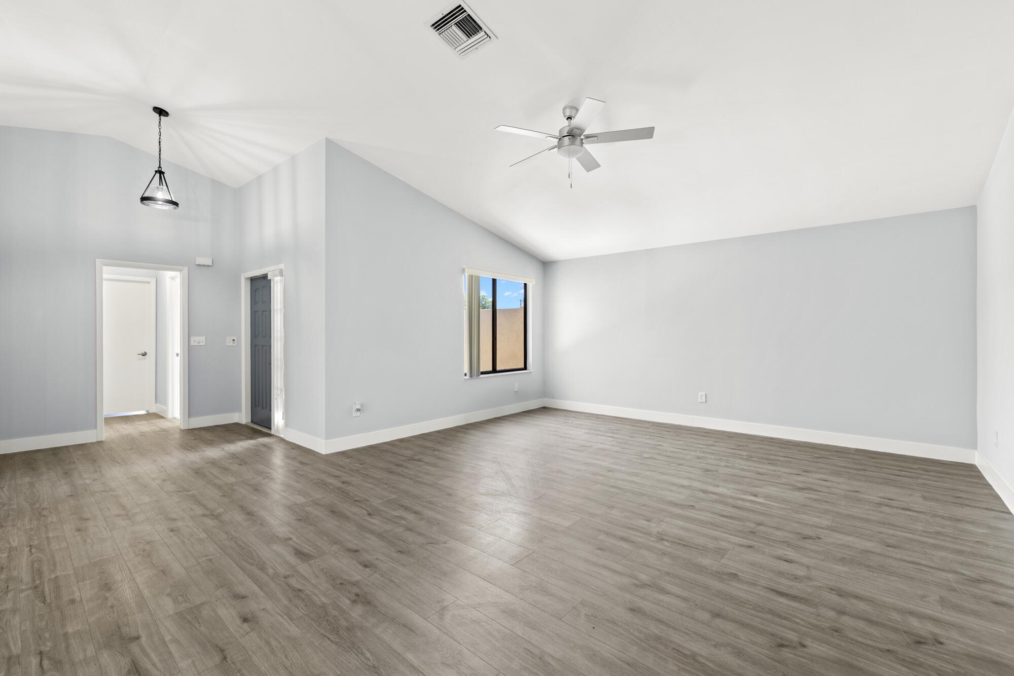 3115 NW 12 Street