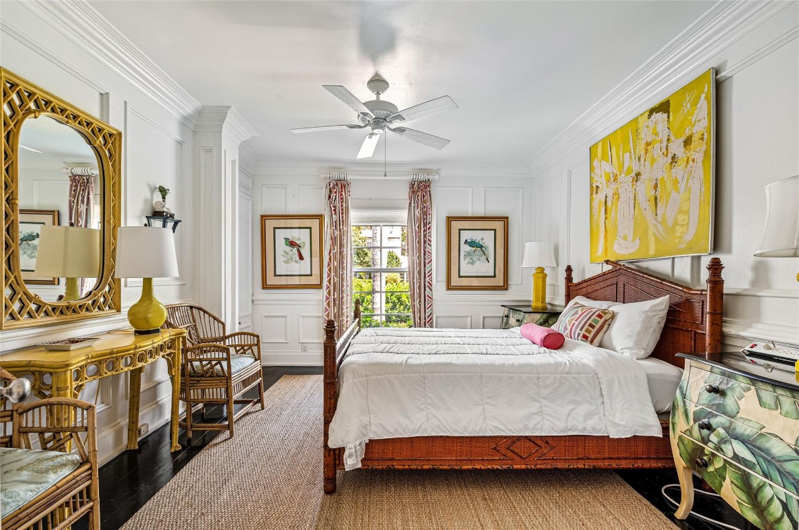 Las Olas Isles - Residential