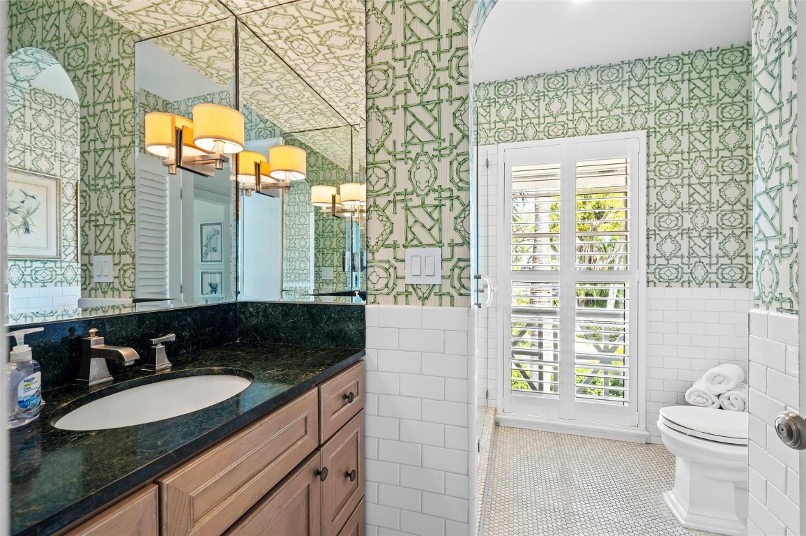 Las Olas Isles - Residential