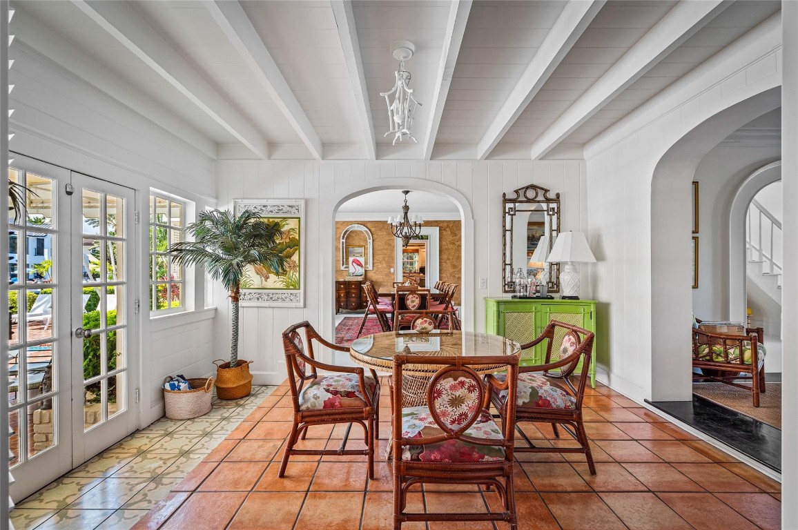 Las Olas Isles - Residential