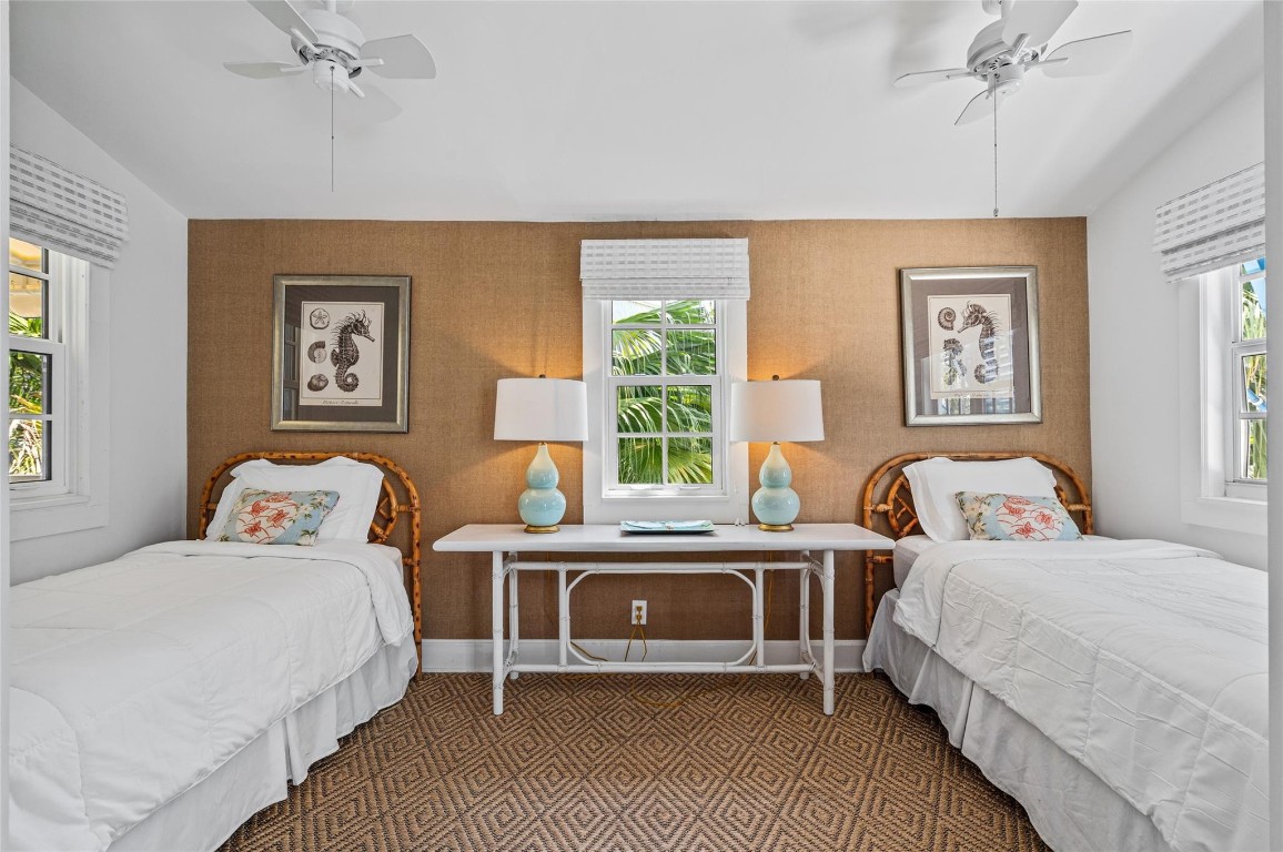 Las Olas Isles - Residential