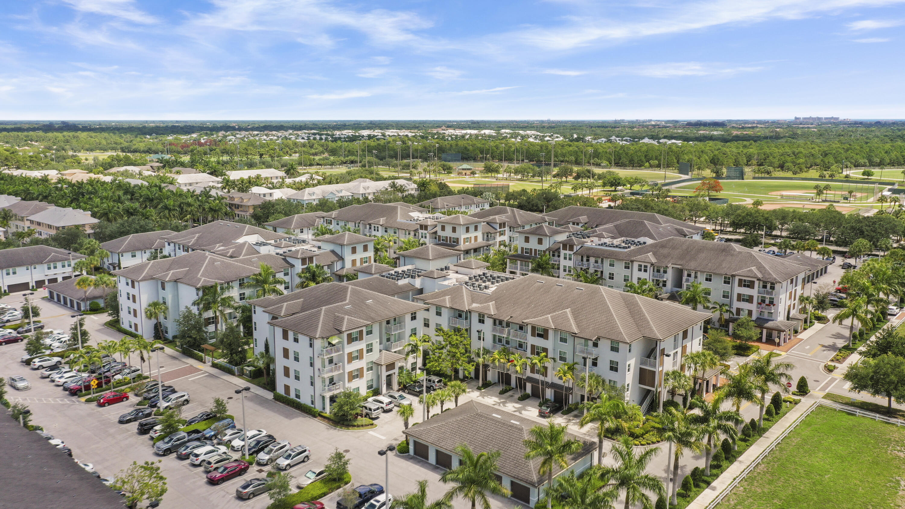 ABACOA TOWN CENTER 3 - Residential