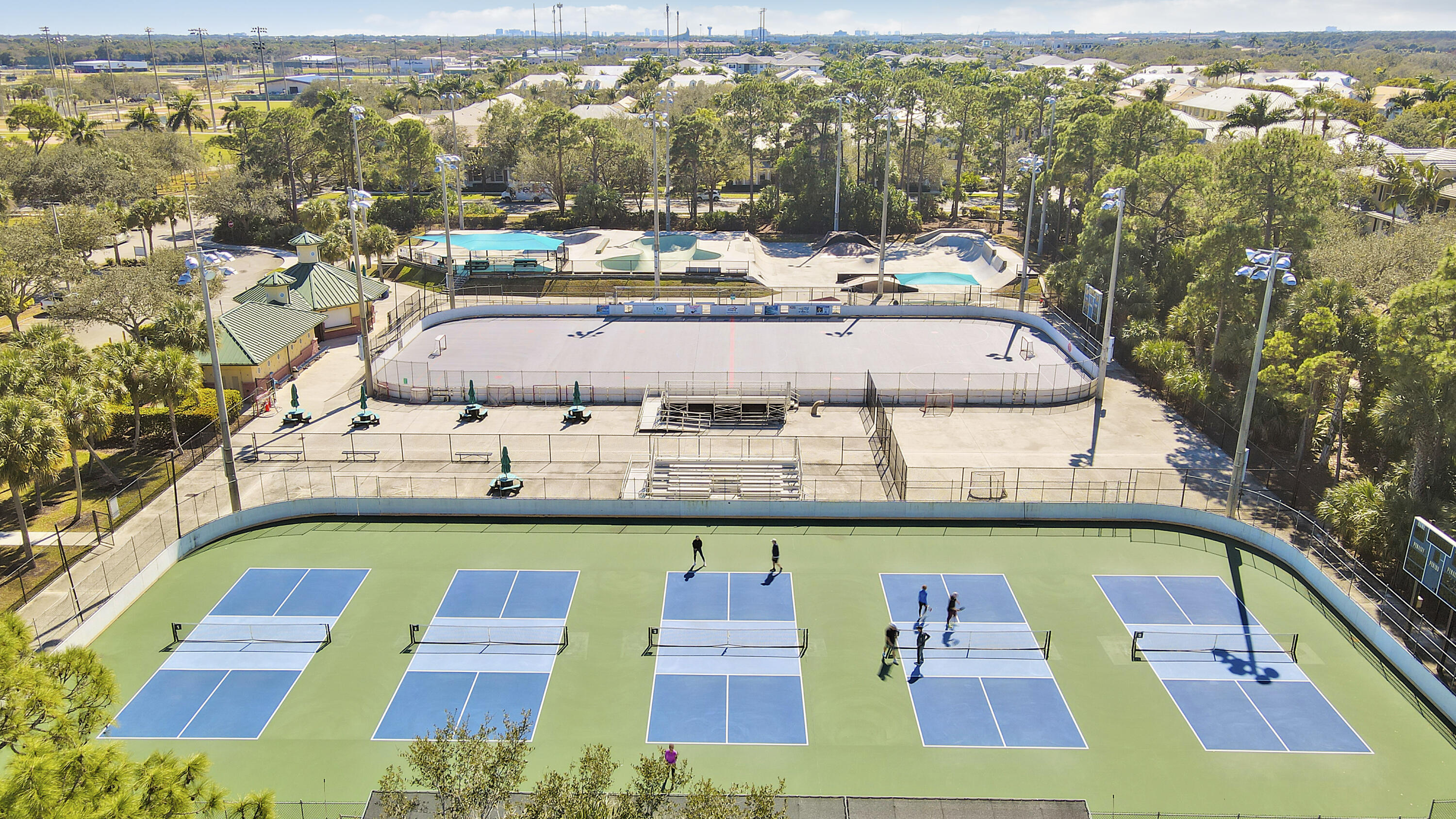 ABACOA TOWN CENTER 3 - Residential