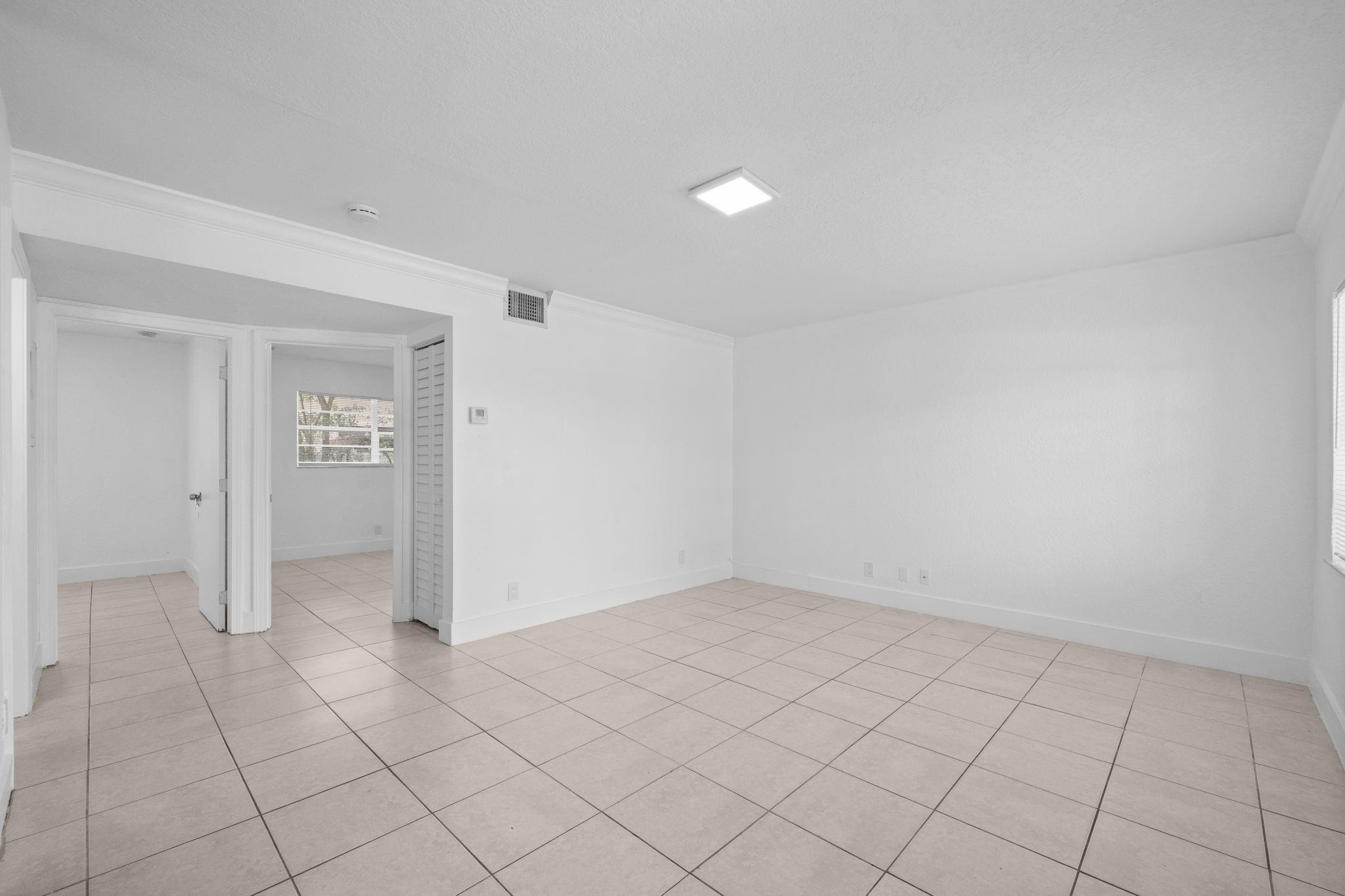 Sevilla Palace At Halland - Residential Lease