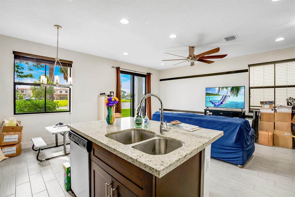 MEDITERRANEA - Residential