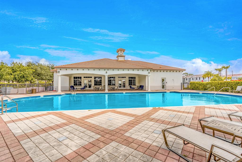 MEDITERRANEA - Residential