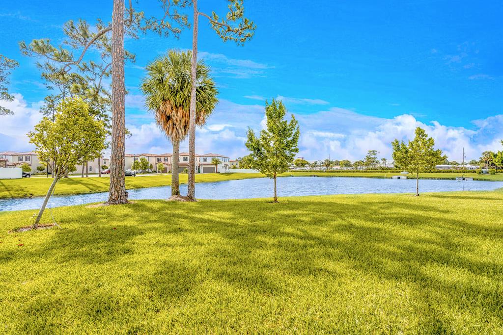 MEDITERRANEA - Residential