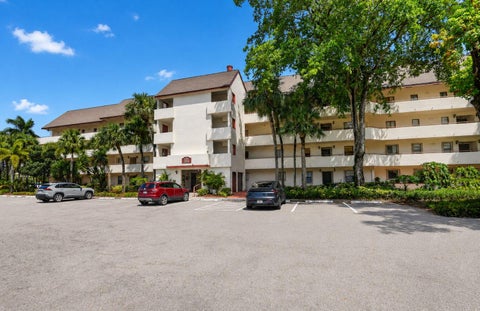 Tiny photo for 12524 SHORELINE Drive #404, Wellington, FL 33414 (MLS # B26068144)