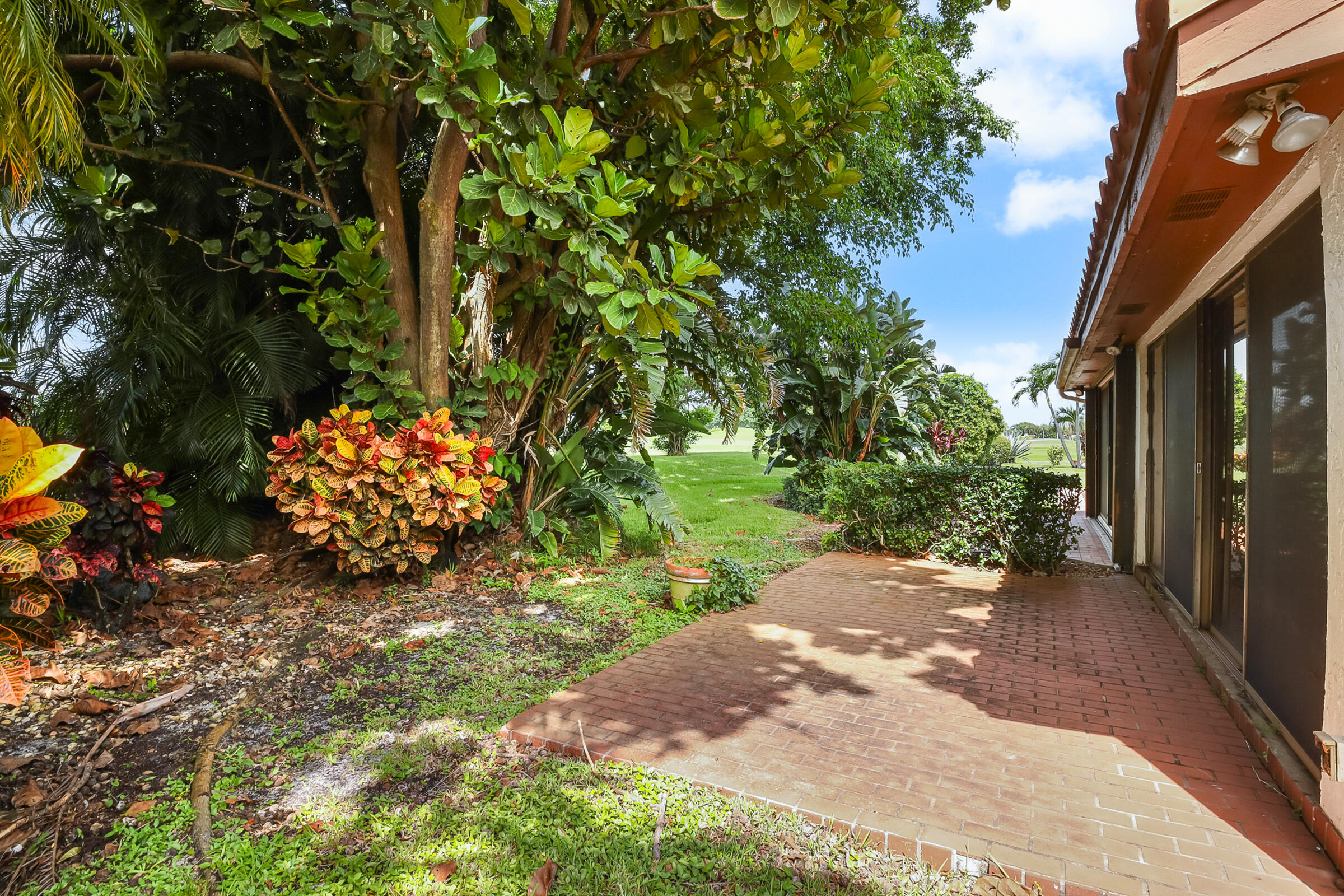 FOUNTAINS - Residential