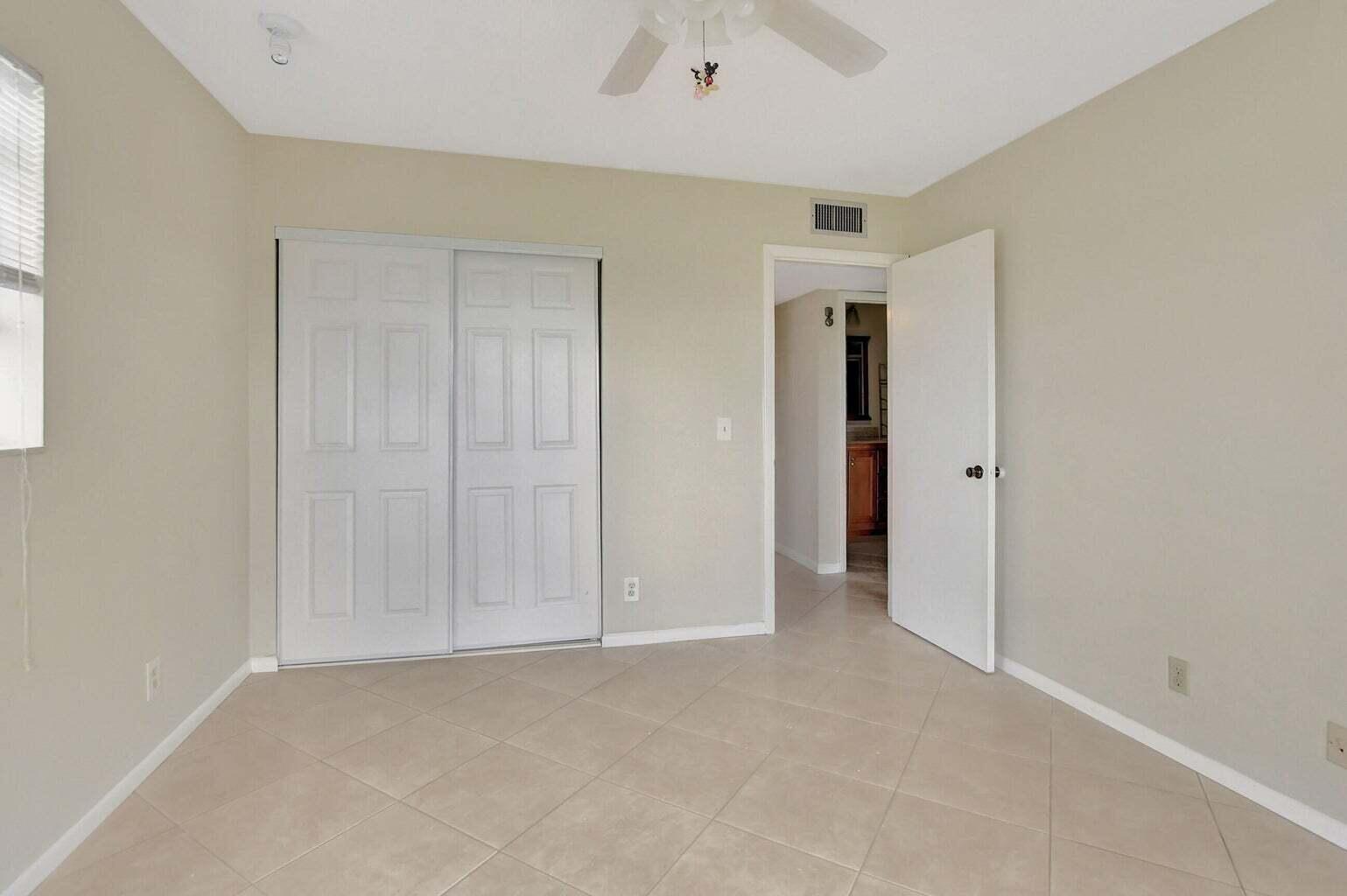 KINGS POINT NORMANDY COND - Residential Lease