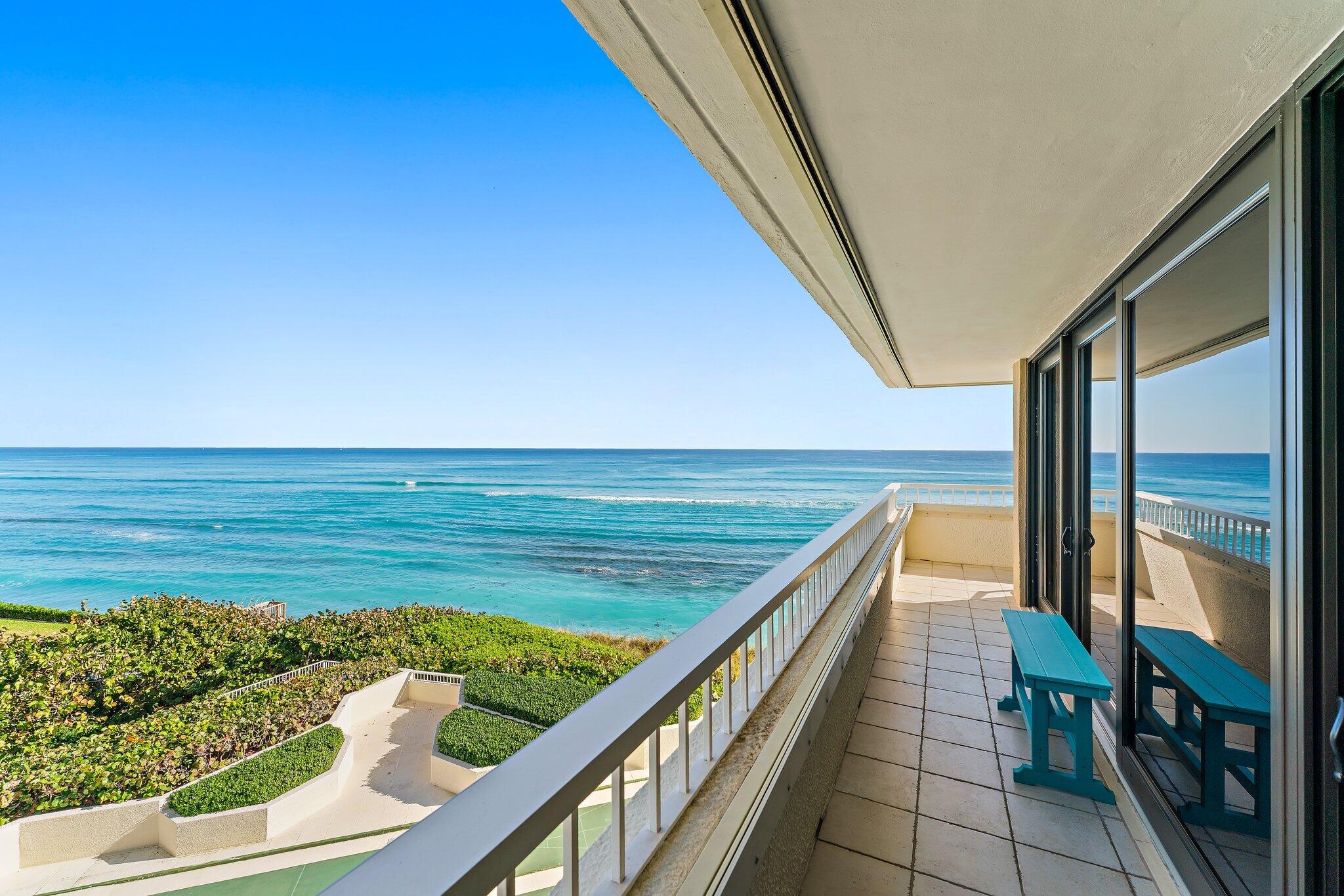 REACHES CONDO - Residential