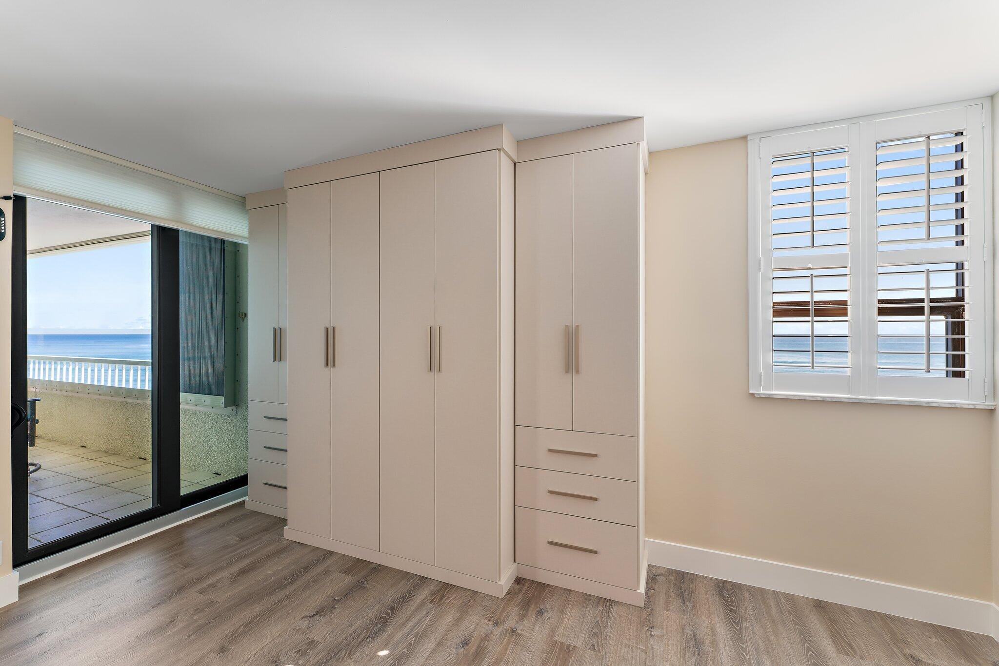 REACHES CONDO - Residential