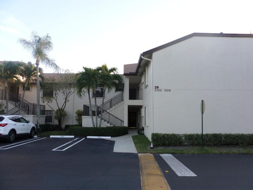 Lovely 2 BR with Den that could be used as another BR.   Vaulted ceilings, with tile floors throughout the home.  Large eat in kitchen with pantry, work station and sliders out to the patio.  Another room has the washer, dryer and storage.   Master BR has walk in closet with master bath having dual sinks, soaking tub and separate walk in shower. Accordian shutters on all windows. Park Pointe offers ''resort style living with Olympic size heated pool, tennis courts, exercise, clubhouse and more. Conveniently located to shopping, PBI airport, beach, Wellington Mall and much more. A must to see!   This is a 55+ community.