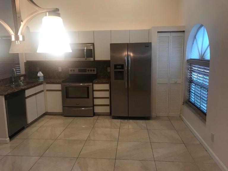 WELLINGTON OF WELLINGTON - Residential