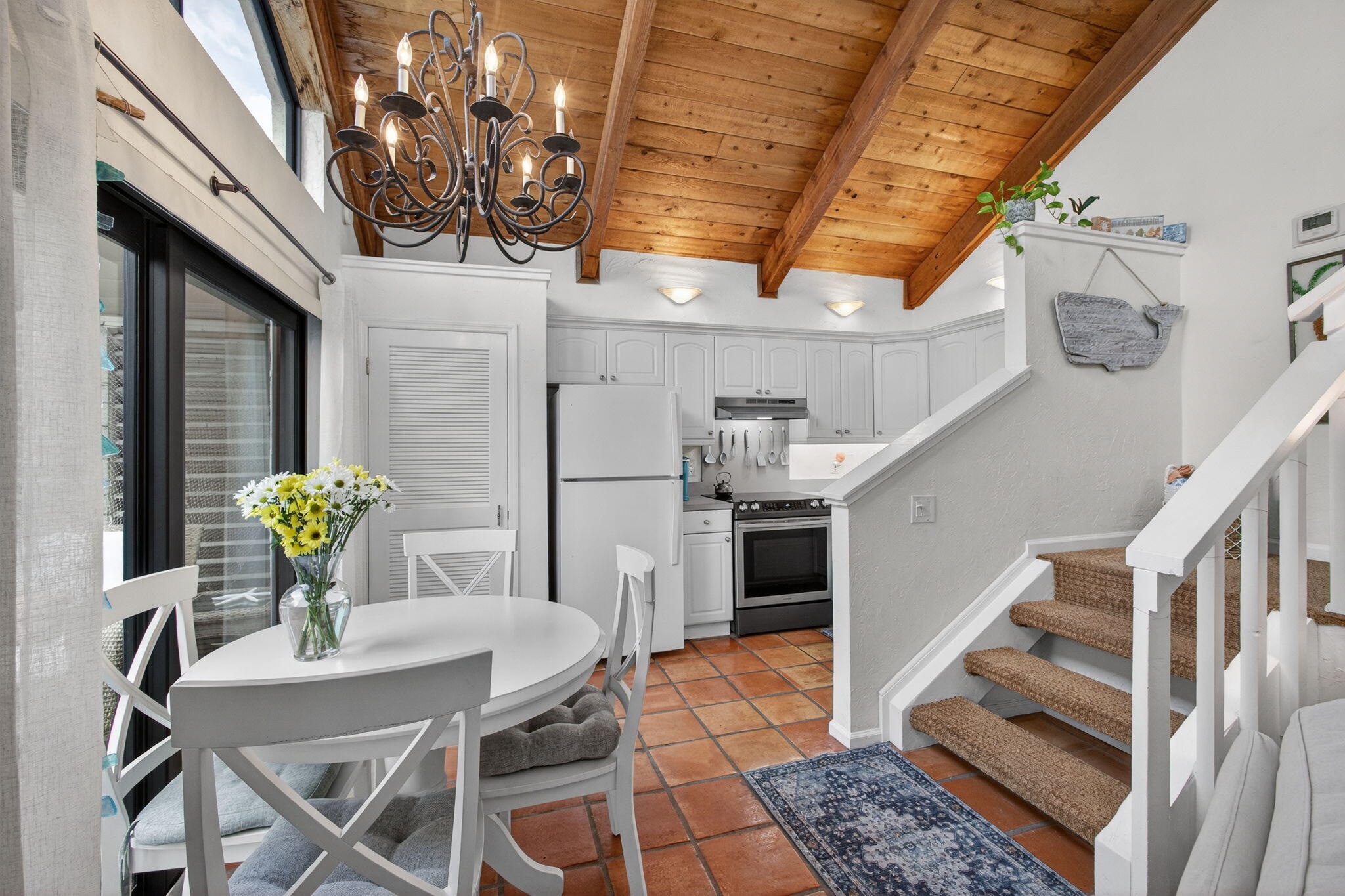 SEA LOFTERS CONDO - Residential