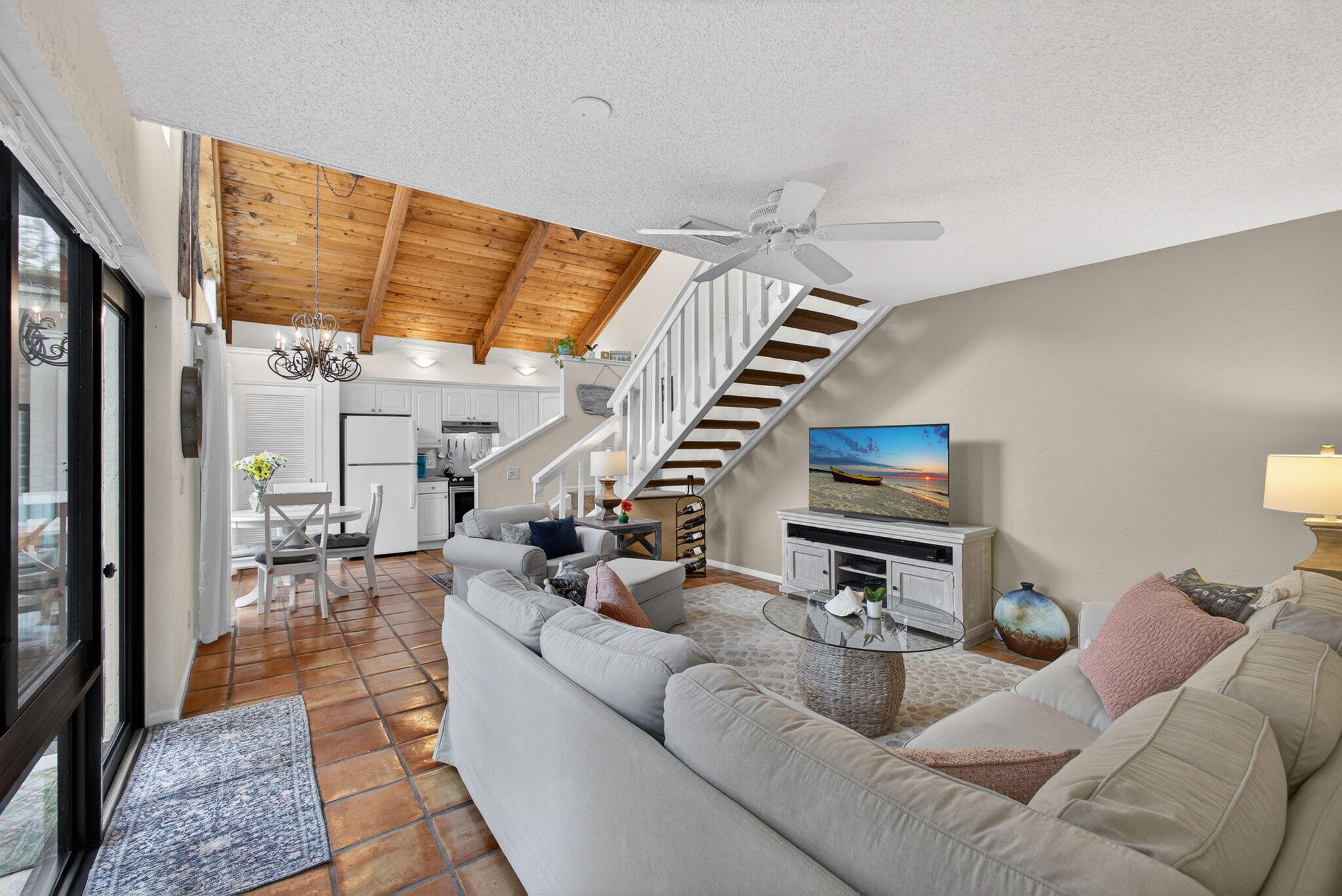 SEA LOFTERS CONDO - Residential