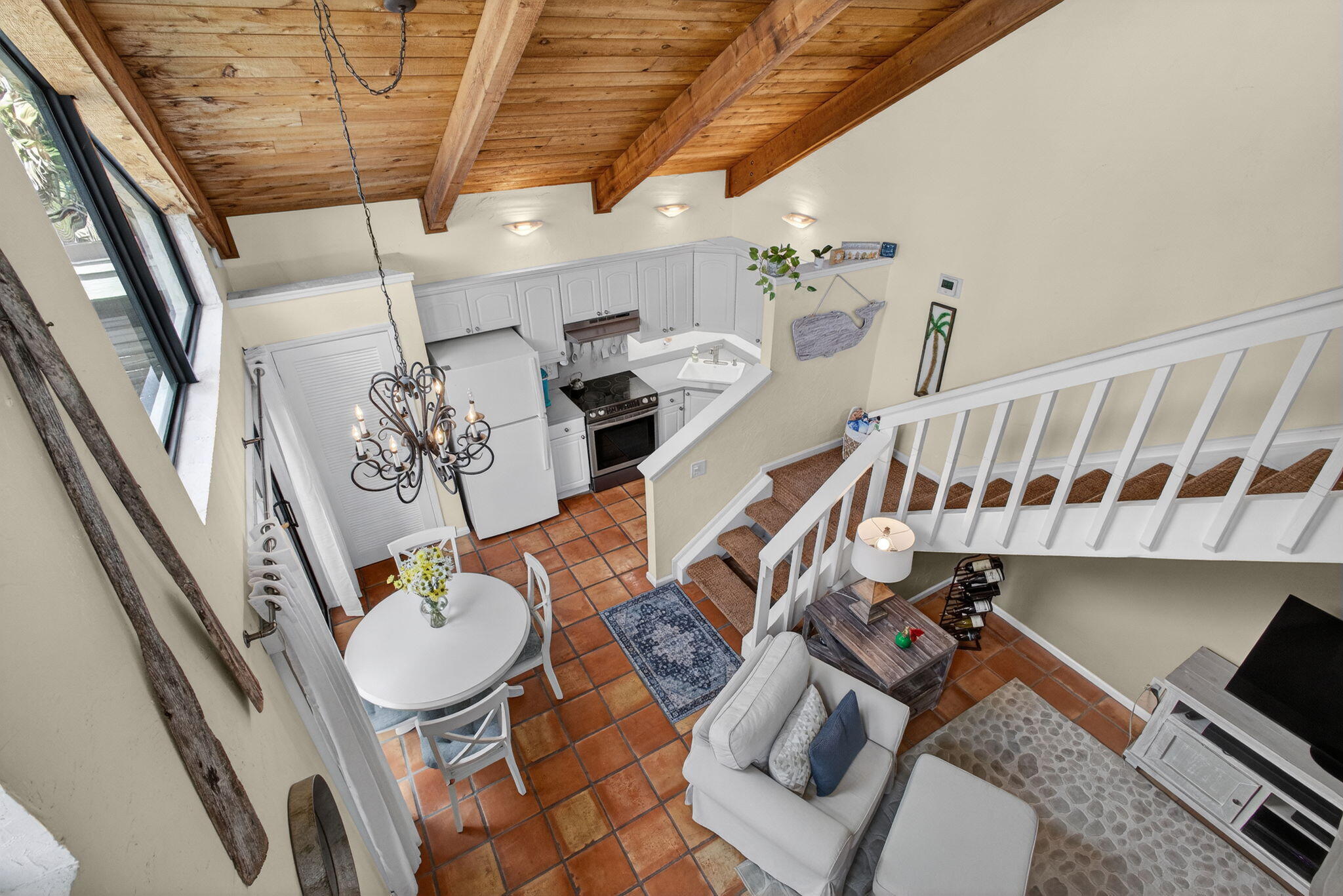 SEA LOFTERS CONDO - Residential