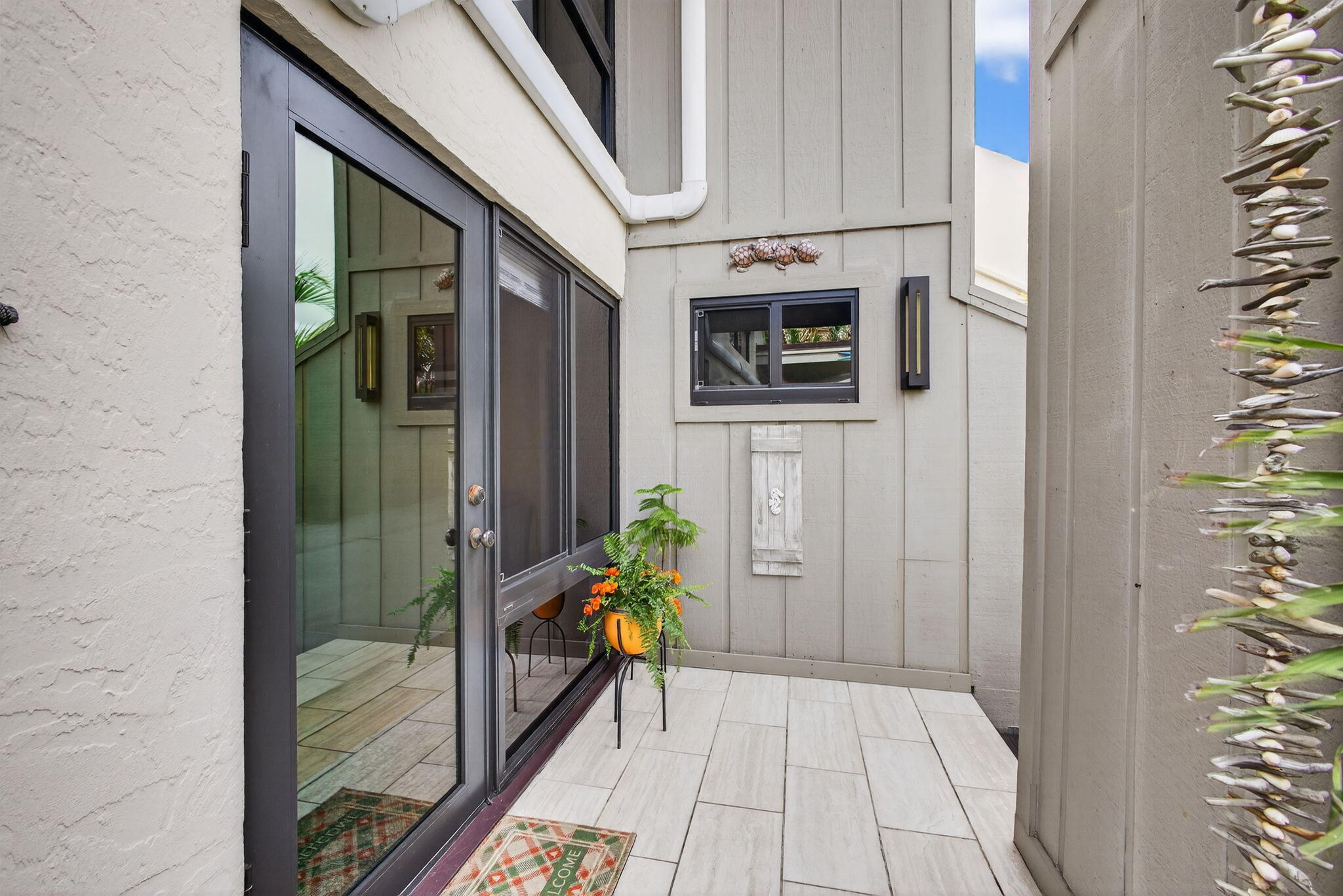 SEA LOFTERS CONDO - Residential