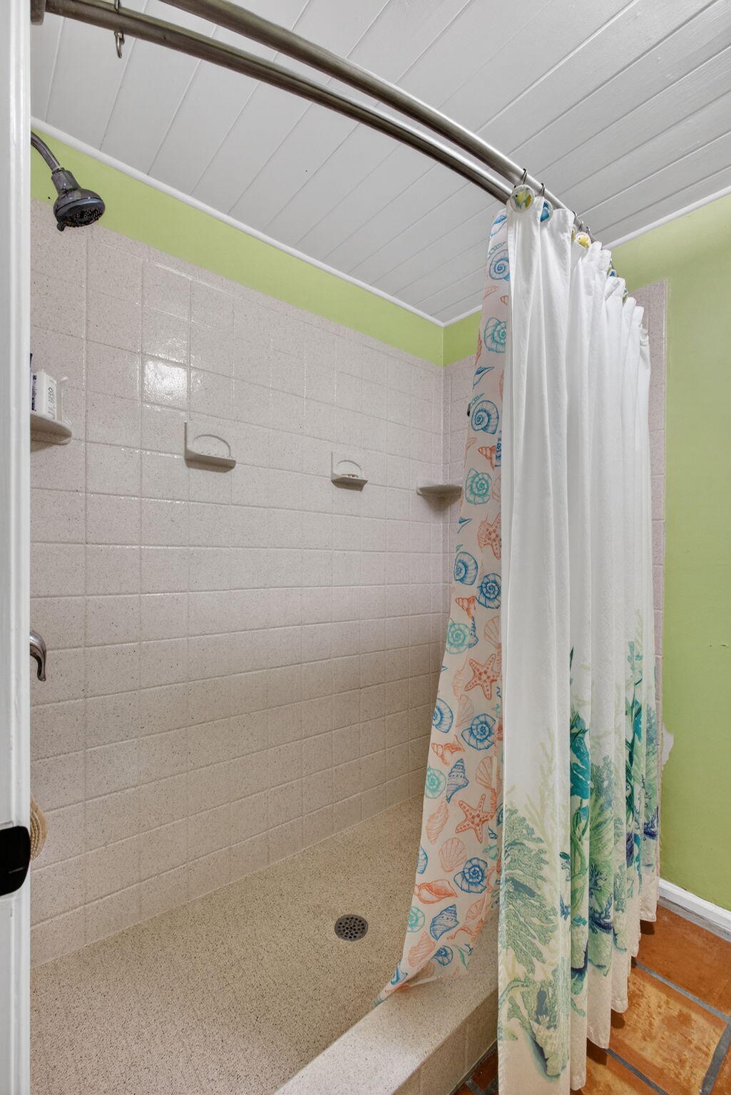 SEA LOFTERS CONDO - Residential