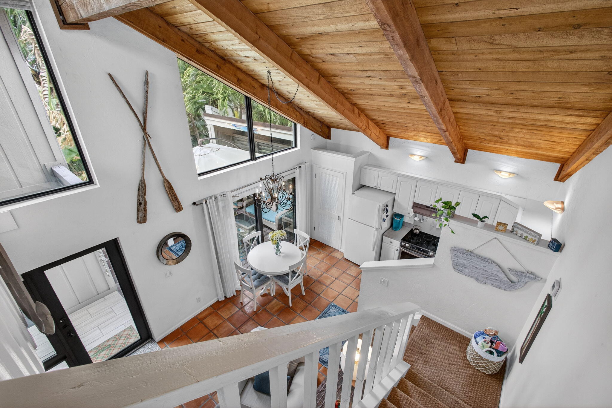 SEA LOFTERS CONDO - Residential