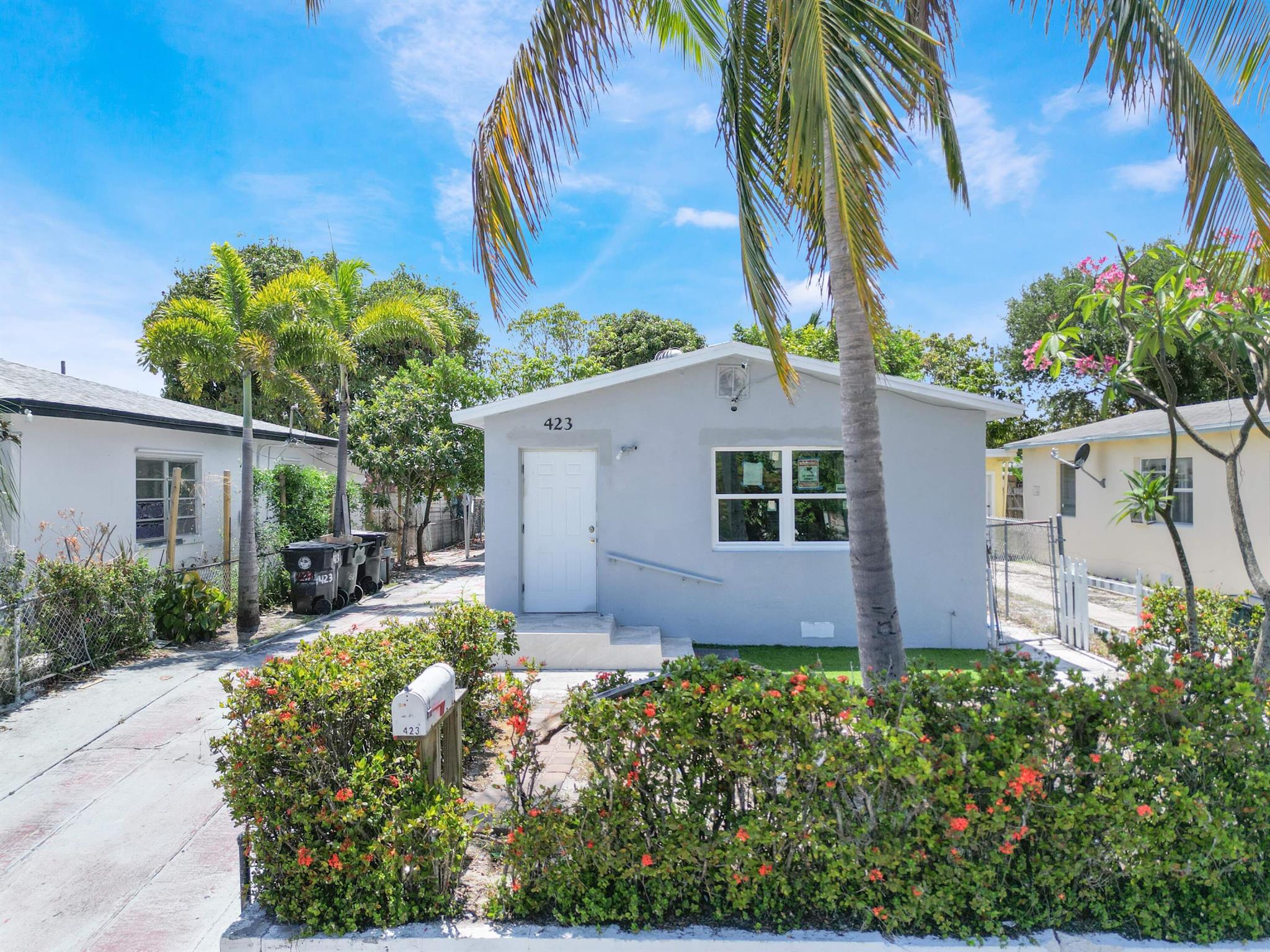 Step into vintage Florida charm with this completely renovated with all brand new appliances AC and new kitchen. This 2-bedroom, 1-bathroom home without any HOA, Yes, NO HOA hassle, just minutes from downtown Lake Worth Beach. The huge size lot provide you extra space for a pool or build a second unit. Walk or bike to vibrant shops, art galleries, and award-winning restaurants. Just a short drive to the beach.Whether you're a first-time buyer, seasonal resident, or investor, this home offers unbeatable value and location in one of South Florida's most eclectic and artistic communities.