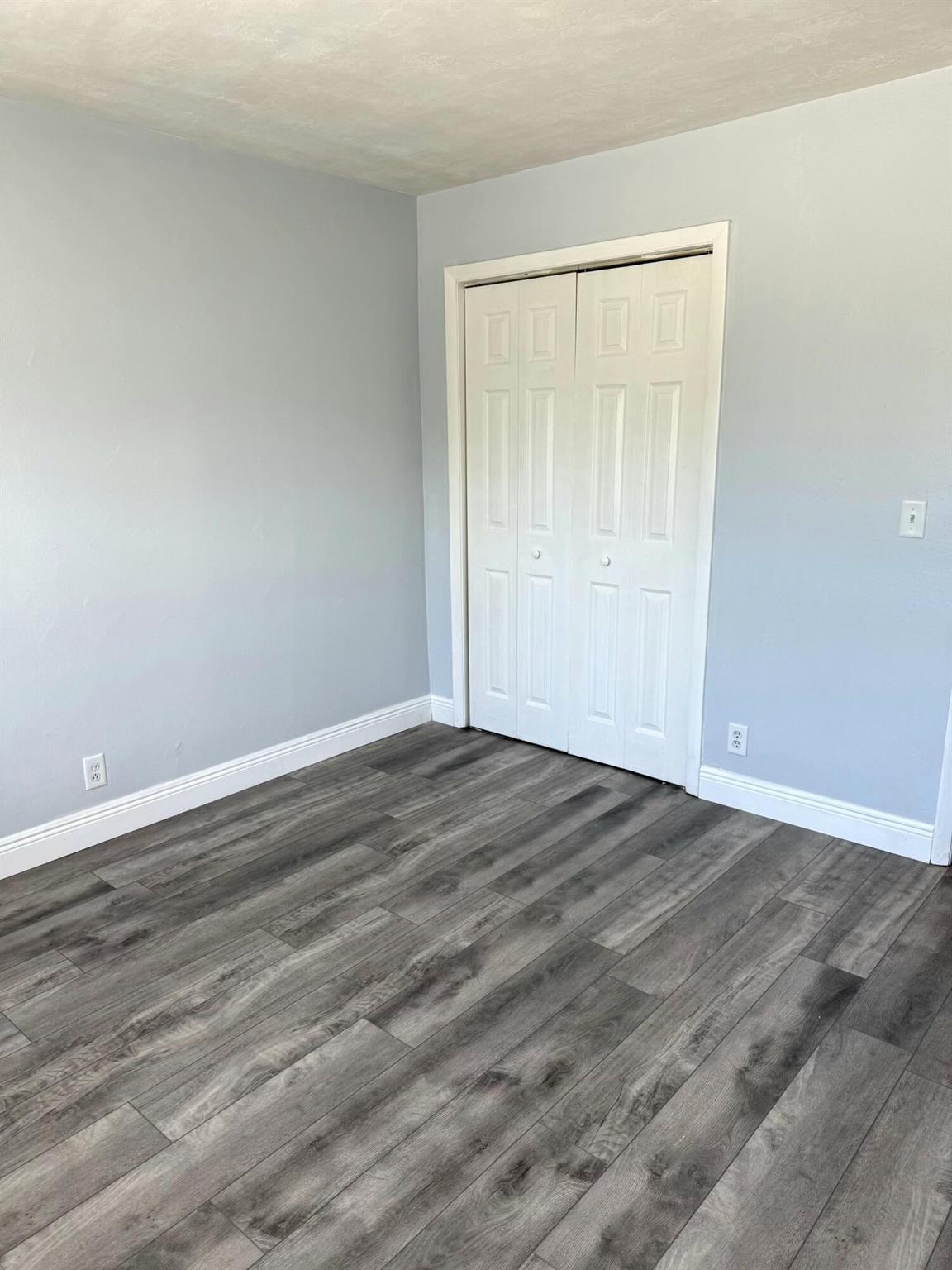 ACREHOME PARK FIRST ADD - Residential Lease