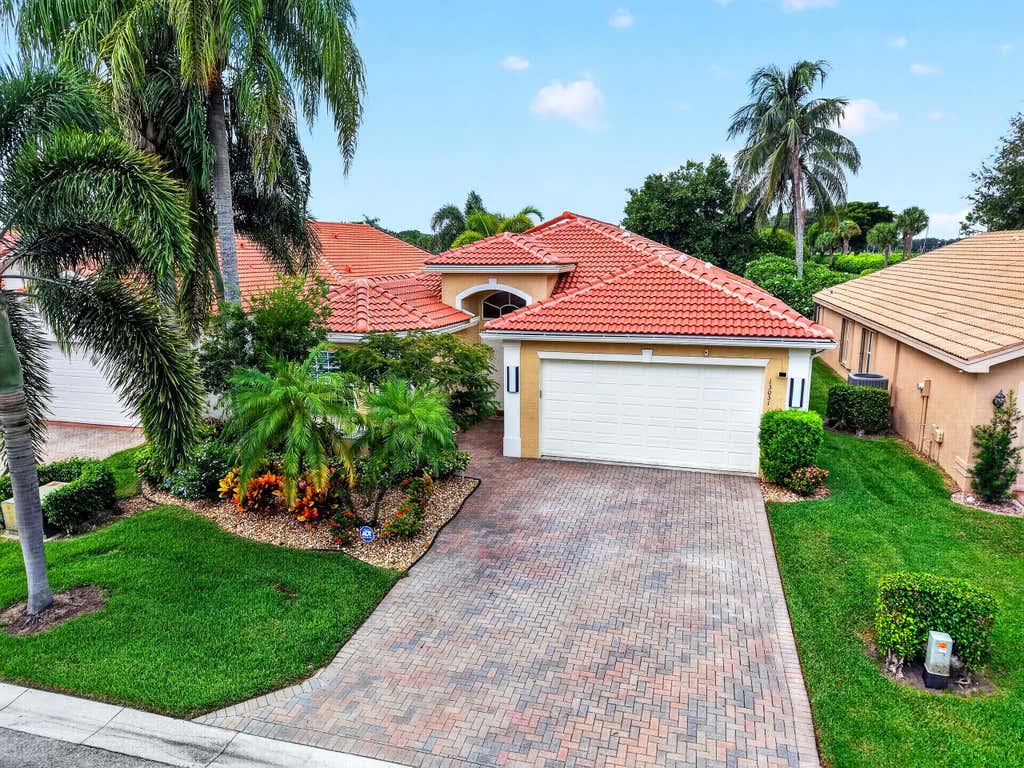 Photo of 13031 Salinas Point Way, Delray Beach, FL 33446 (MLS # B26066800)
