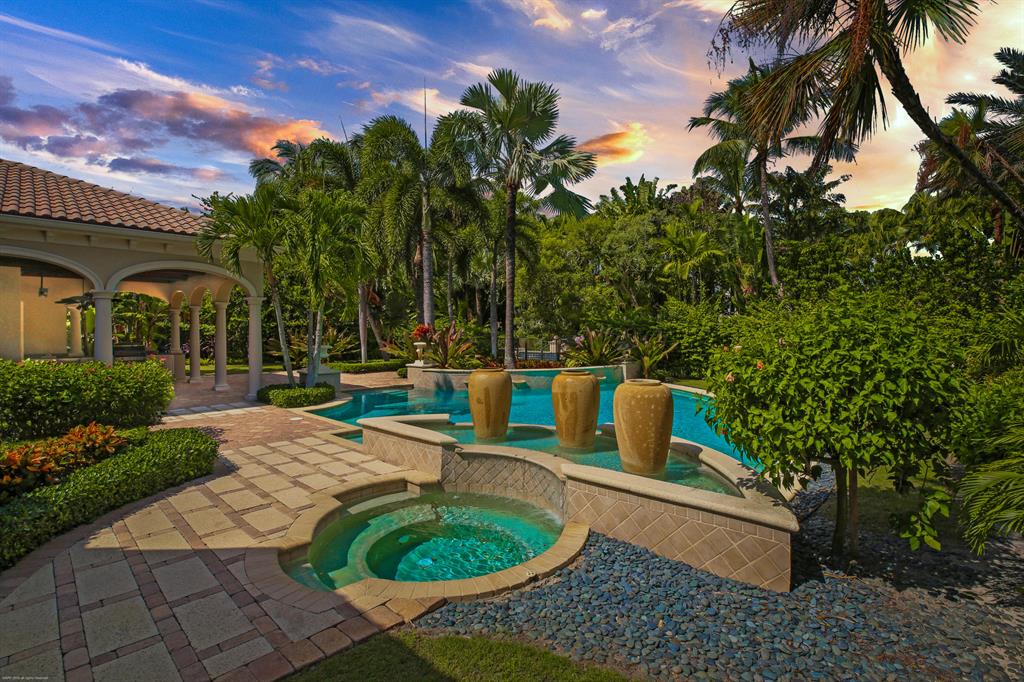 OLD PALM 4 - Residential