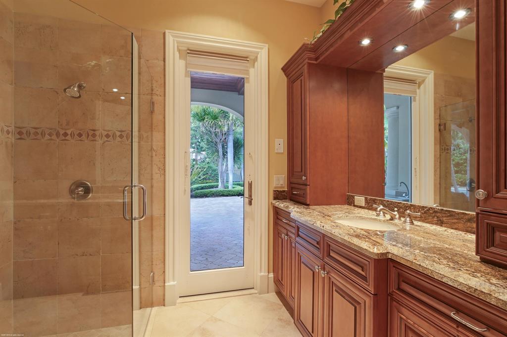 OLD PALM 4 - Residential