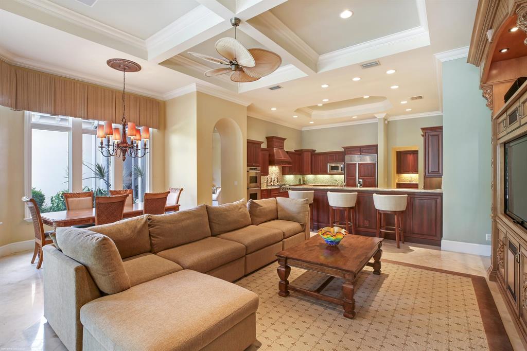 OLD PALM 4 - Residential