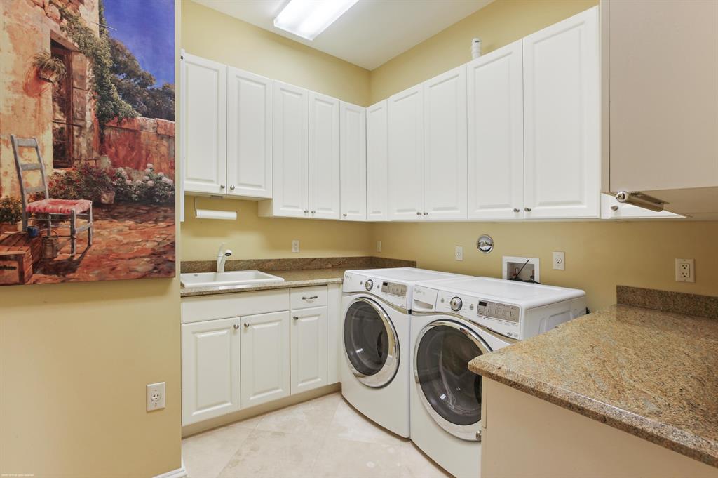 OLD PALM 4 - Residential