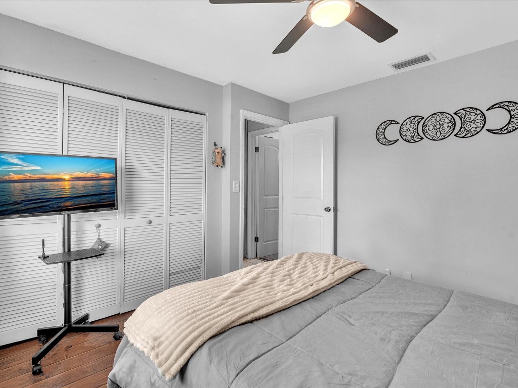 Boulevard North 92-18 B - Residential