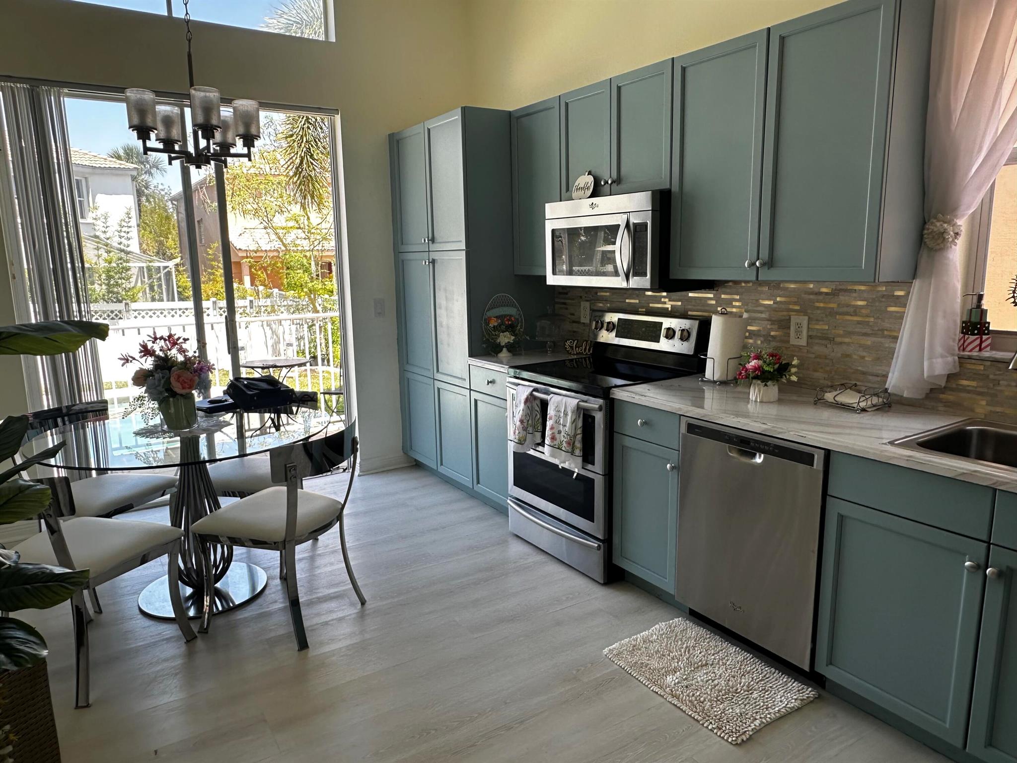 MADISON GREEN 1 PAR B - Residential