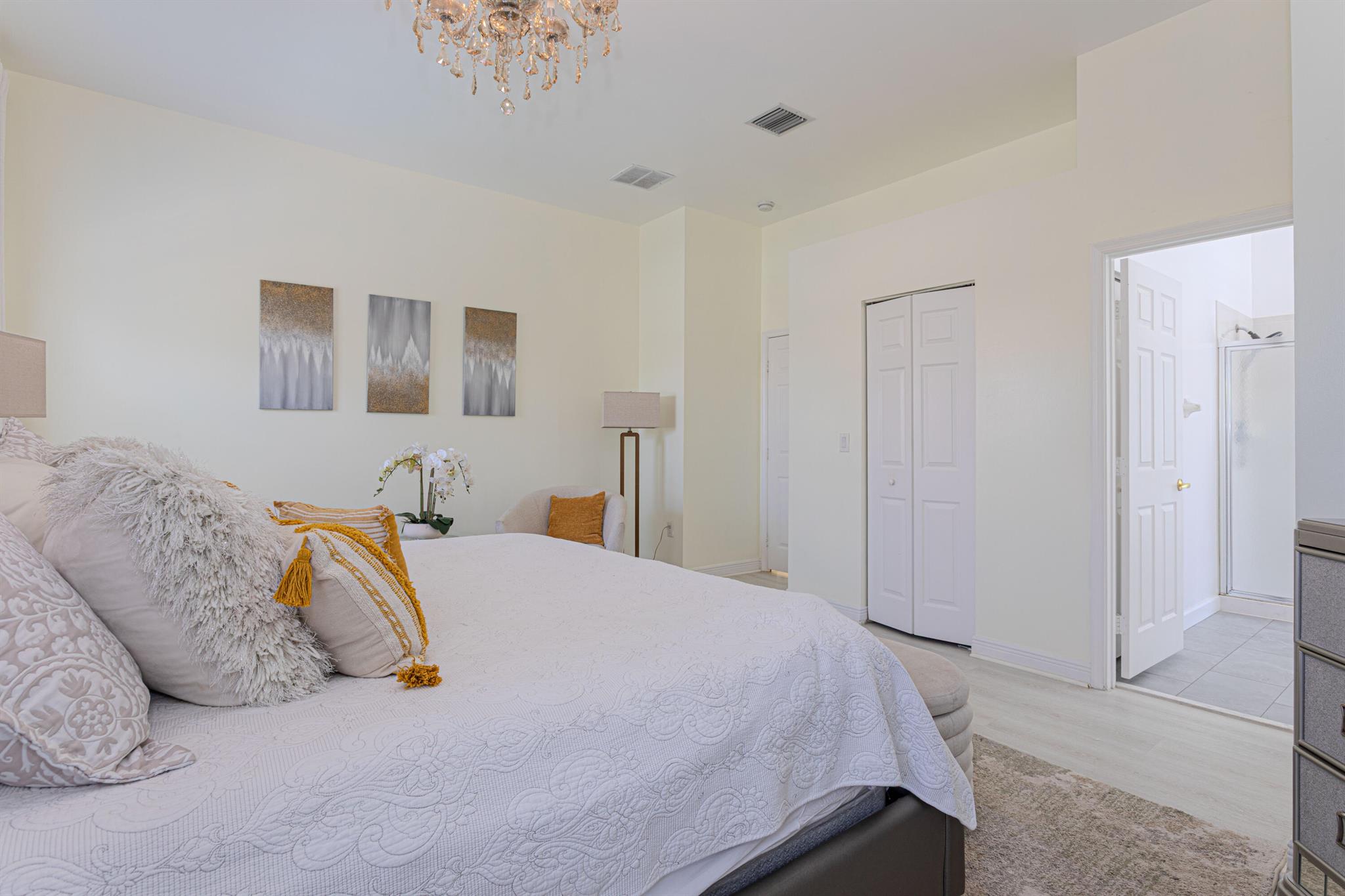 MADISON GREEN 1 PAR B - Residential