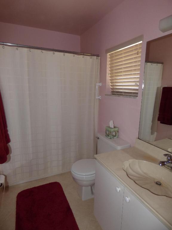 PALM GREENS AT VILLA DEL RAY CONDO II - Residential