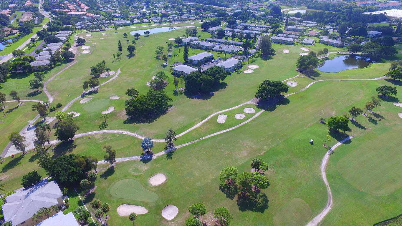PALM GREENS AT VILLA DEL RAY CONDO II - Residential