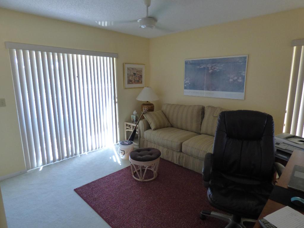 PALM GREENS AT VILLA DEL RAY CONDO II - Residential