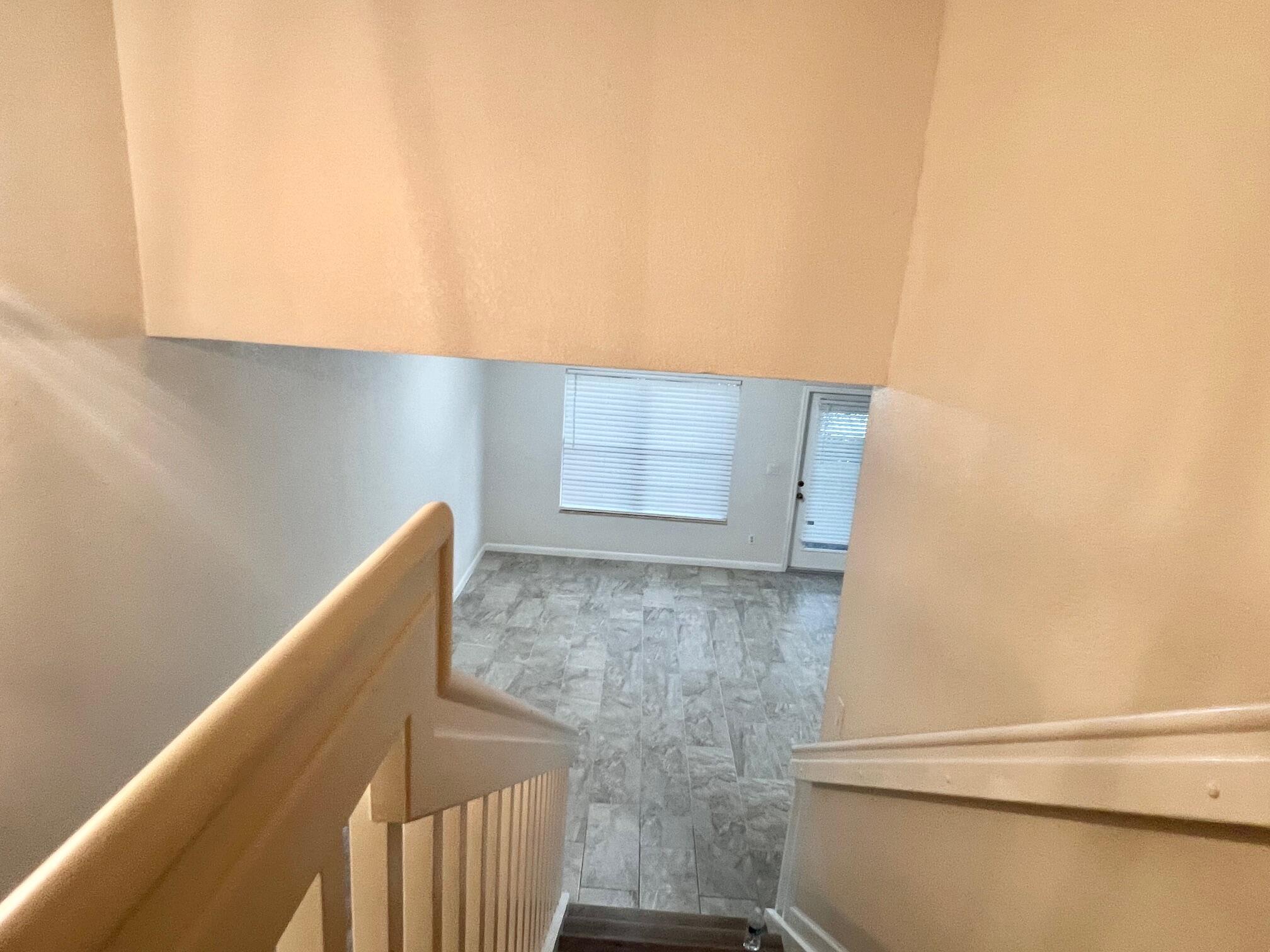 VERONA PALMS - Residential Lease