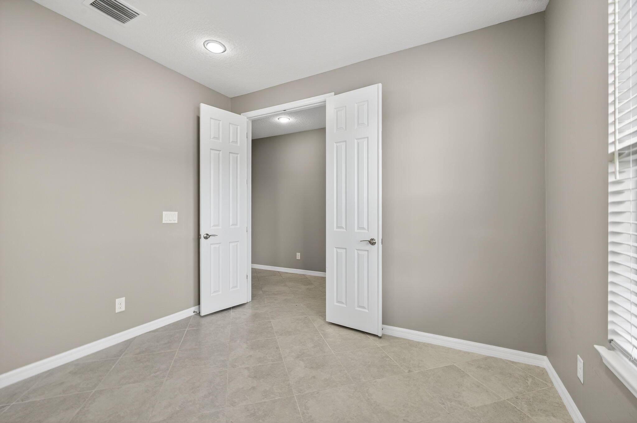 VERANDA PLAT NO 3 VERANDA - Residential