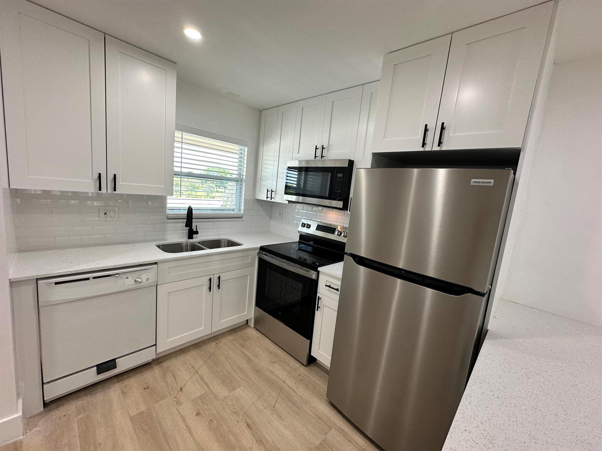 2755 W Atlantic Avenue 212a