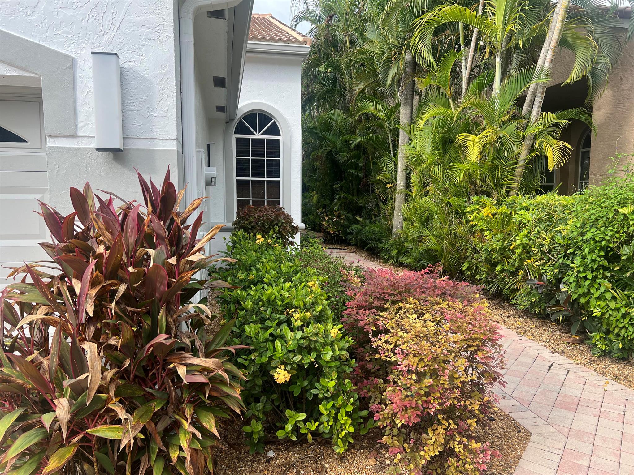 4638 Carlton Golf Drive