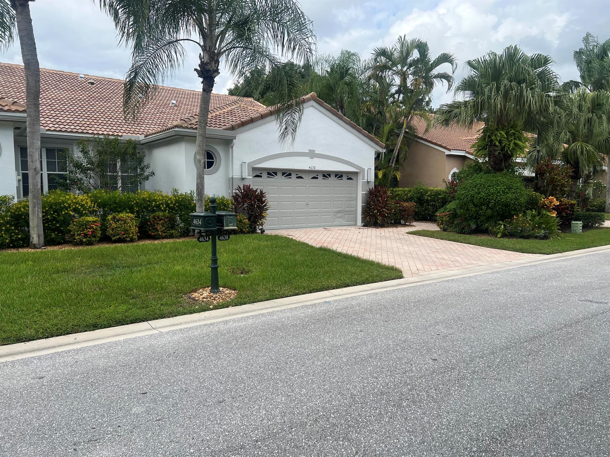 4638 Carlton Golf Drive
